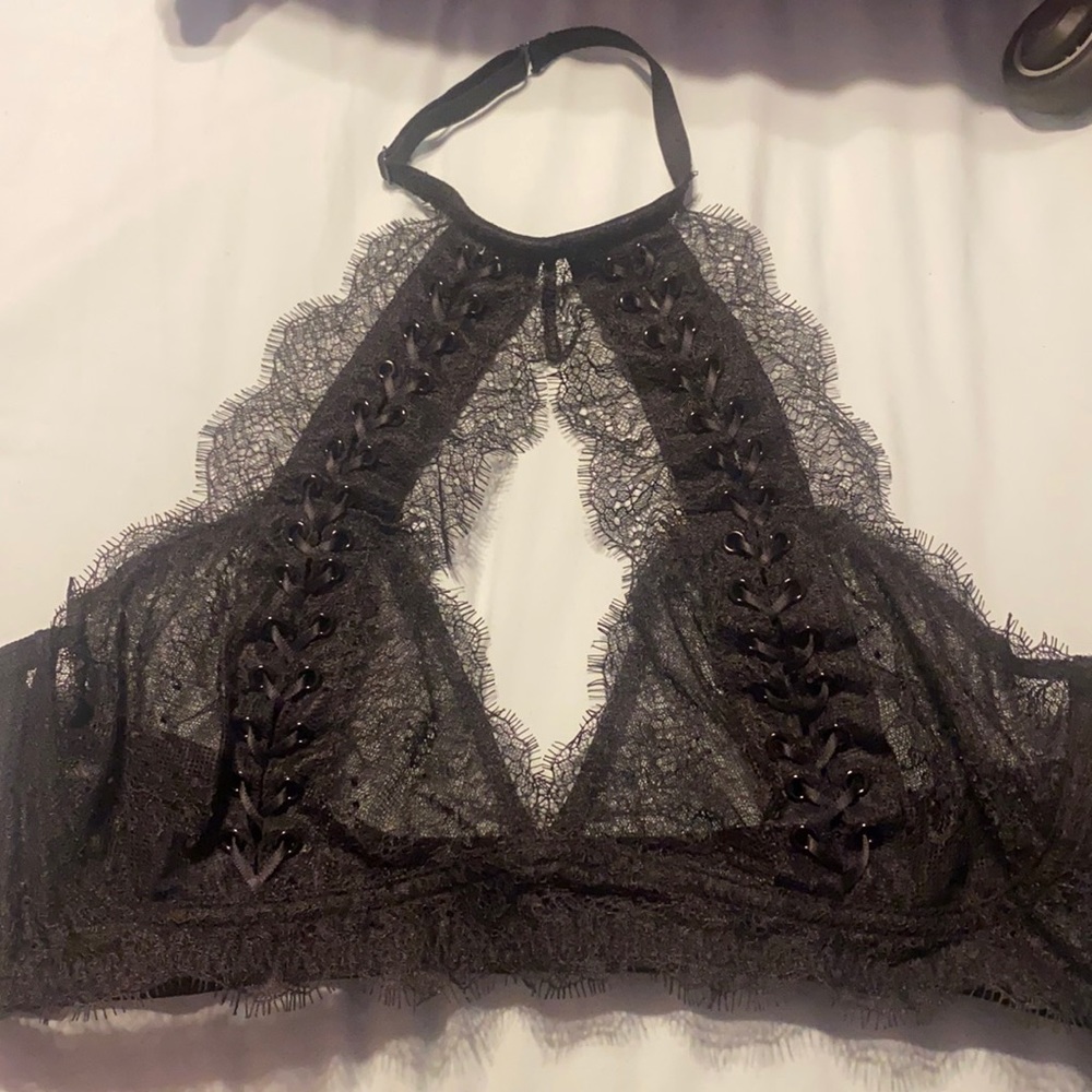 Very Sexy Bralette halter